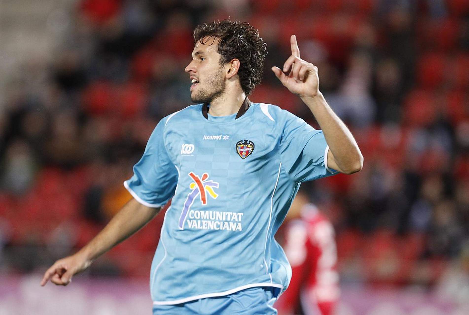 华体会app-巴萨力克尤文，莱万梅开二度法甲的简单介绍  第2张