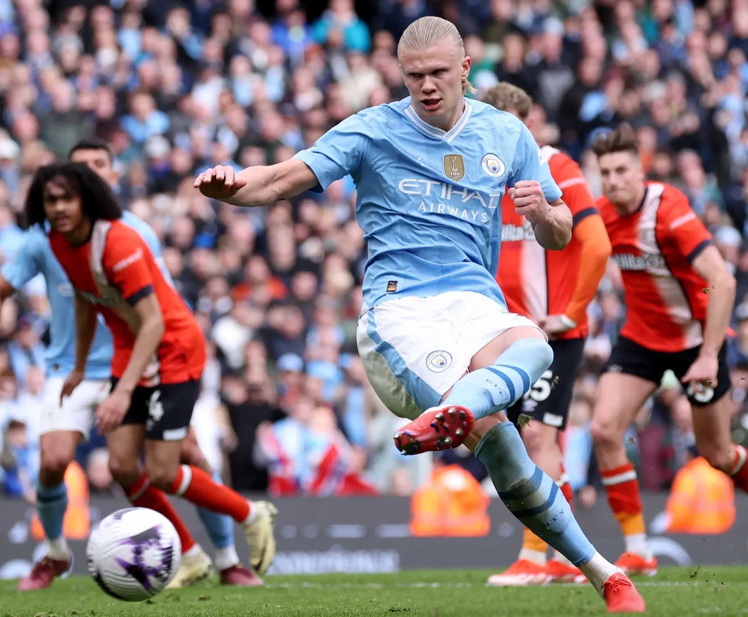 华体会体育-包含曼城主场大胜,球队士气高昂冲向冠军的词条 第2张 华体会体育-包含曼城主场大胜,球队士气高昂冲向冠军的词条 第2张