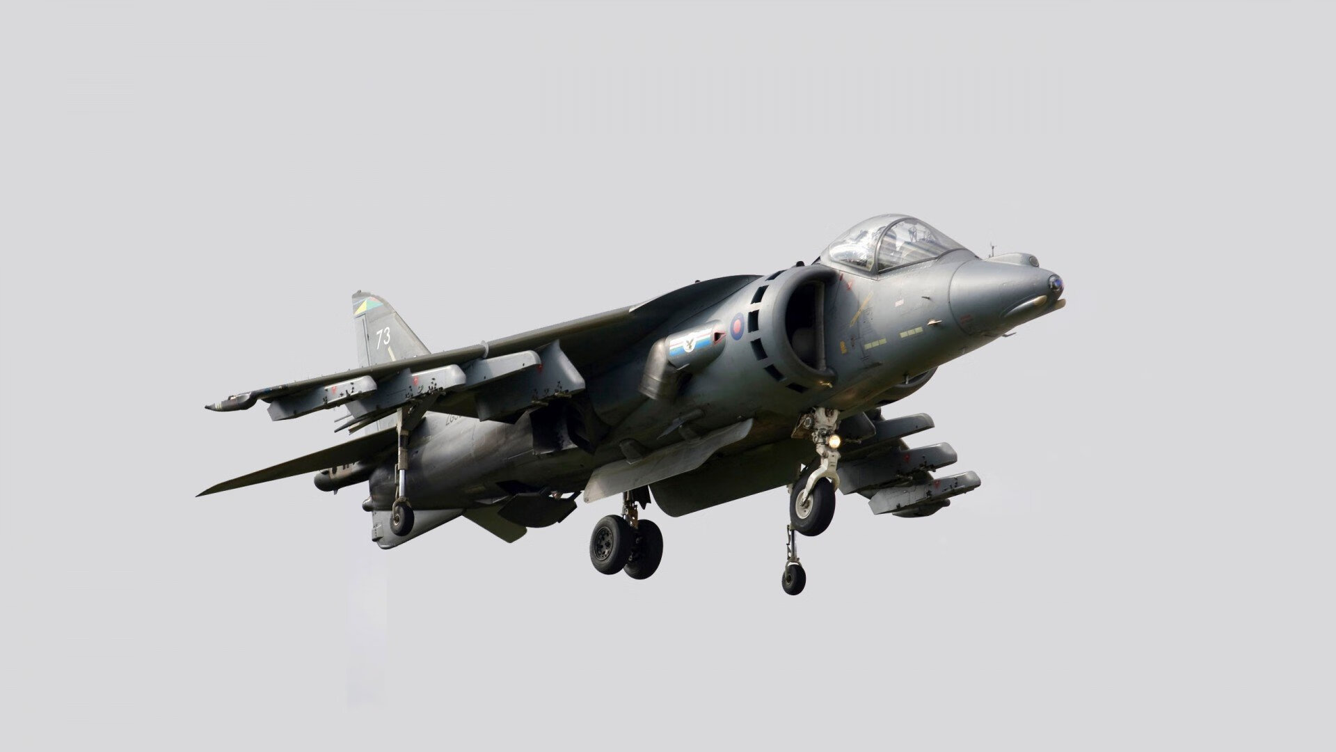 华体会登陆-灼热枷锁下的冰与火交响，武切维奇的爆发与热火的铁血方程式  第2张